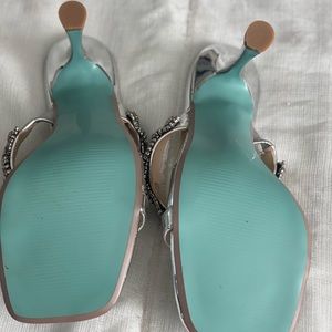 Betsy Johnson SB-Lina Silver Shoe in size 7.